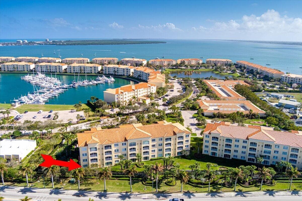 36 Harbour Isle Drive W 106, Fort Pierce, FL 34949 39