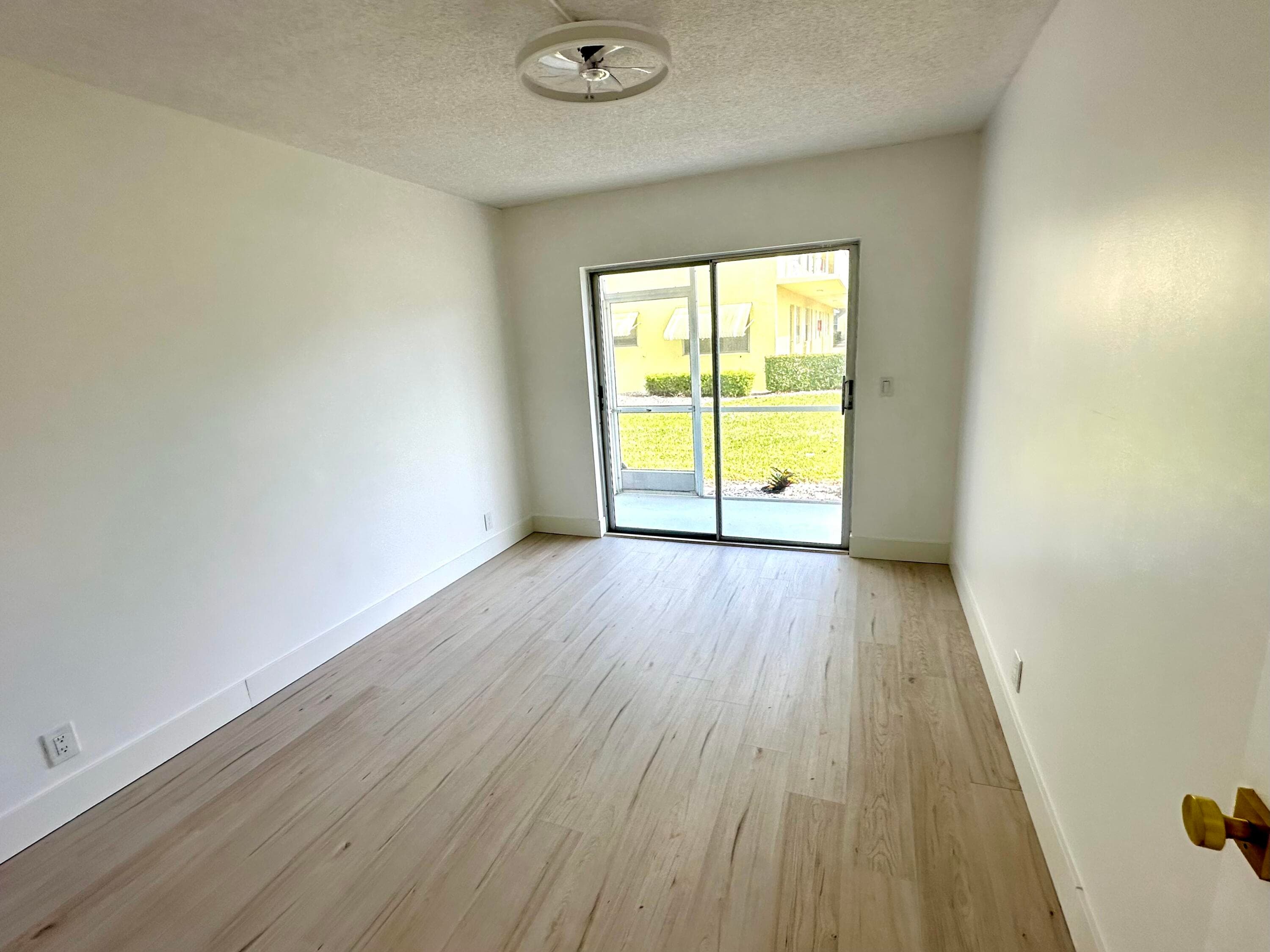 121 Sheffield F, West Palm Beach, FL 33417 10