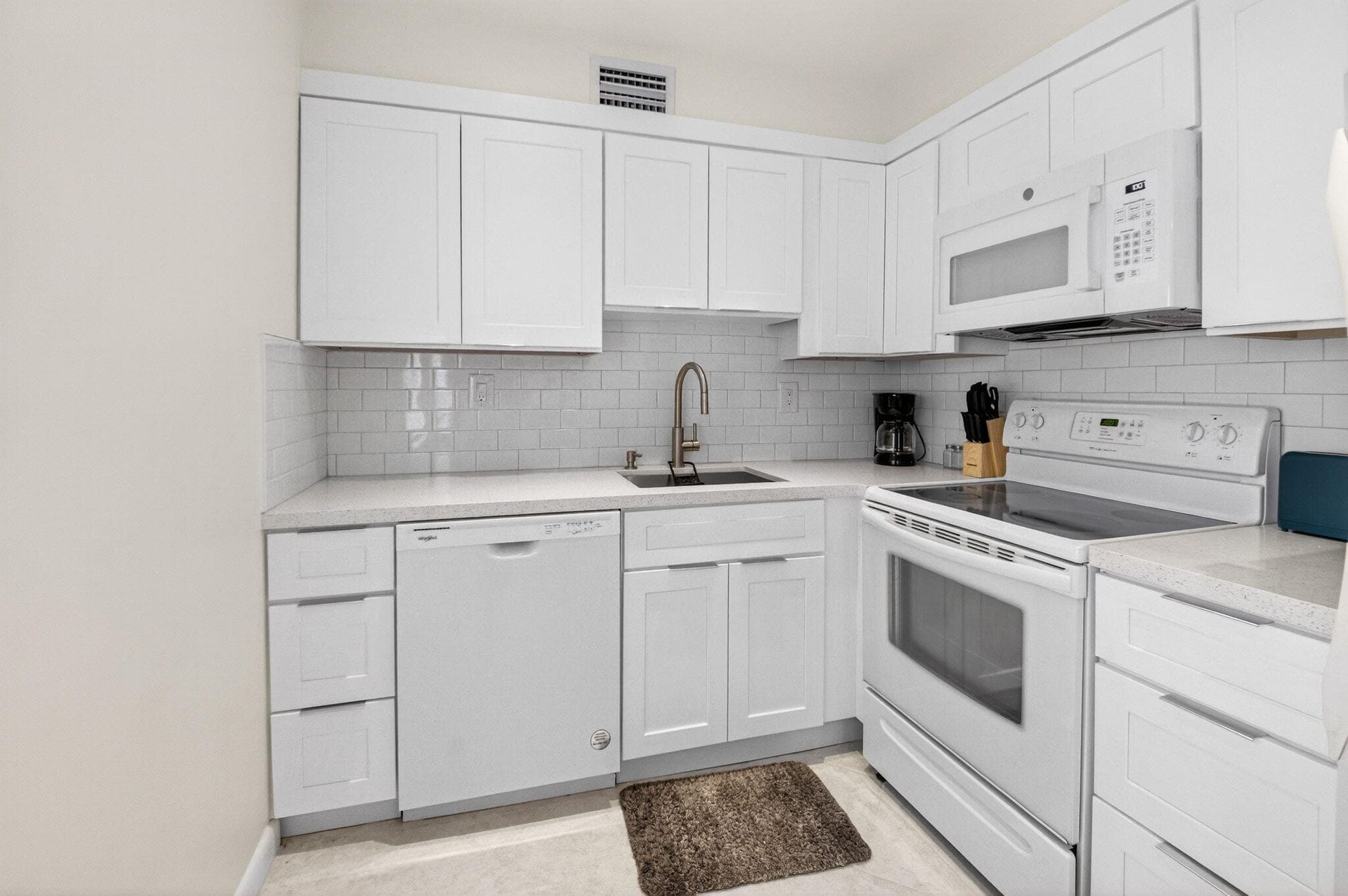 173 Flanders D 173, Delray Beach, FL 33484 21