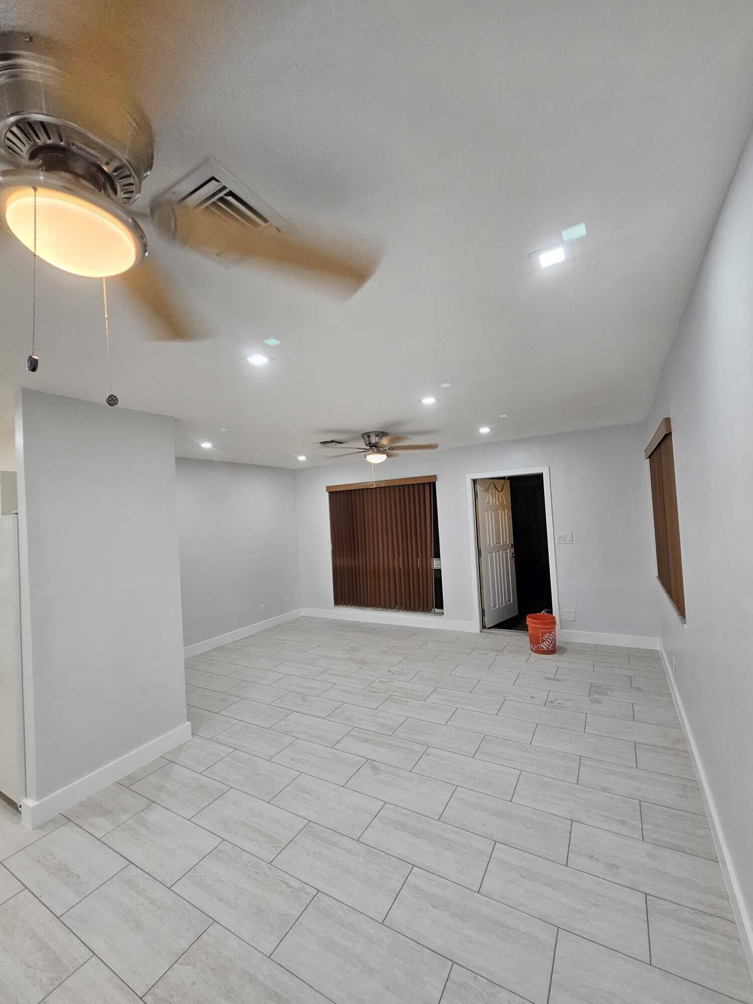 2030 SW 41st Avenue 3, Fort Lauderdale, FL 33317 14