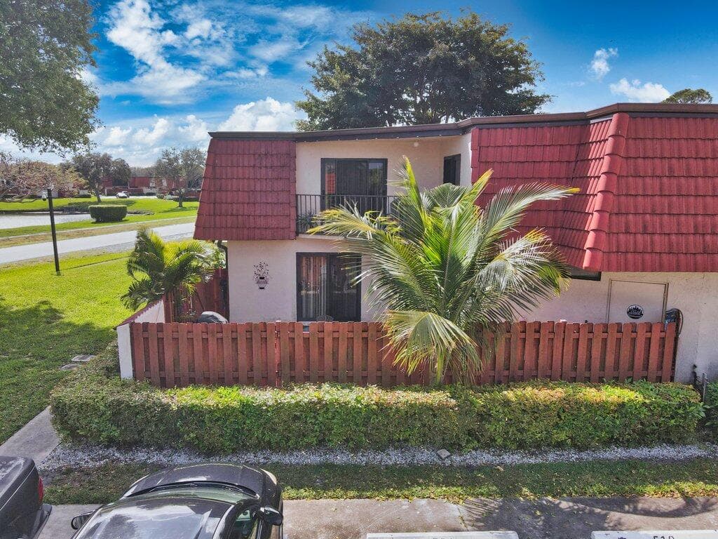 3838 Victoria Drive, West Palm Beach, FL 33406 9