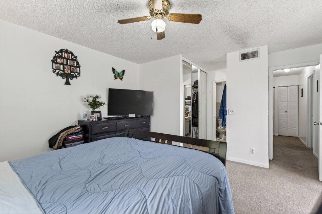 3838 Victoria Drive, West Palm Beach, FL 33406 29