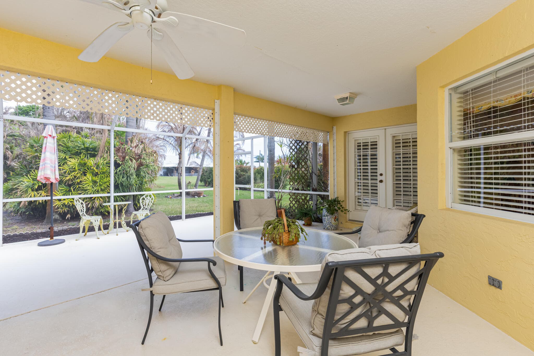 2017 SE Allamanda Drive, Port St. Lucie, FL 34952 24