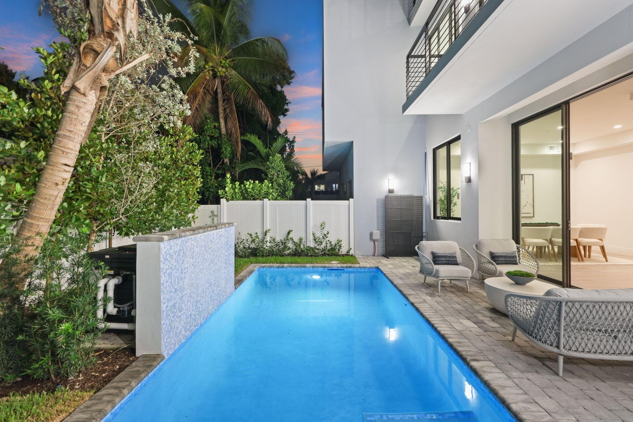408 SE 2nd Street, Delray Beach, FL 33483 115