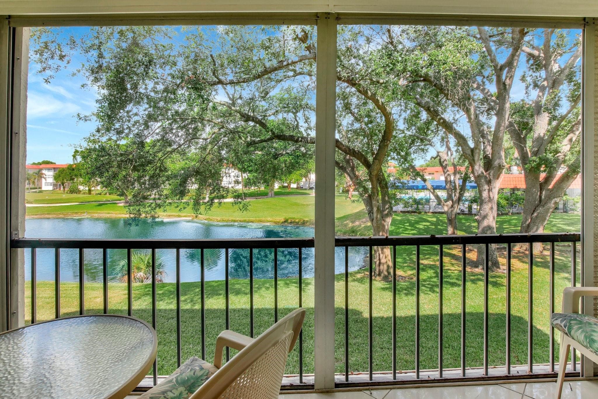 8930 S Hollybrook Boulevard 201, Pembroke Pines, FL 33025