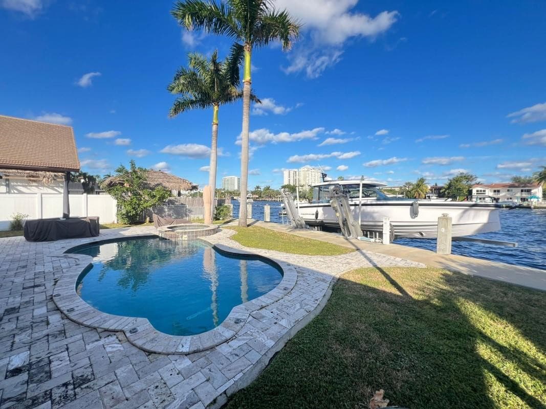 412 SE 28th Avenue, Pompano Beach, FL 33062 6