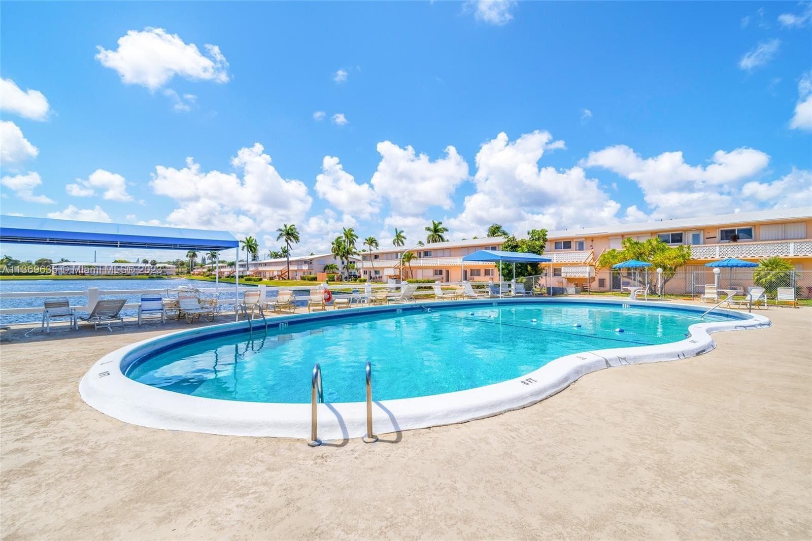 800 SW 11th Avenue 17, Hallandale Beach, FL 33009 17