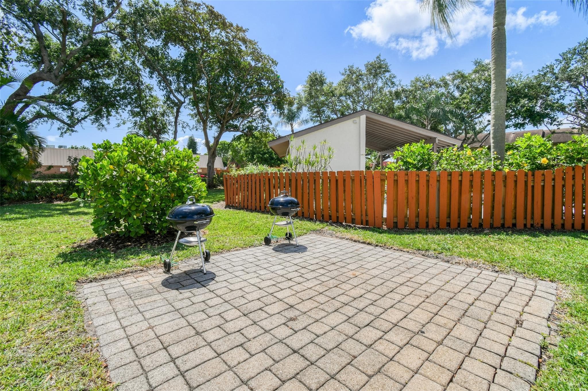 3402 Gardens Drive 14B, Palm Beach Gardens, FL 33410 16