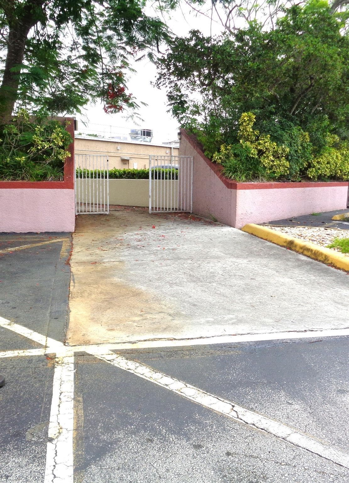 7320 Lake Circle Drive 101, Margate, FL 33063 34