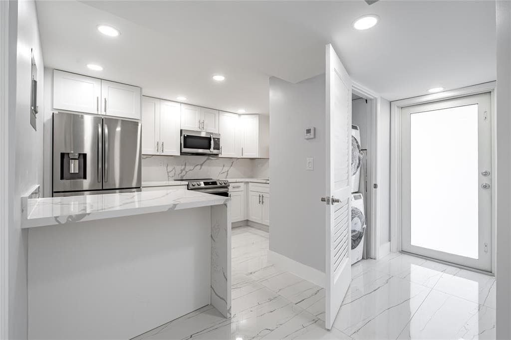 361 S Hollybrook Drive 105, Pembroke Pines, FL 33025 9