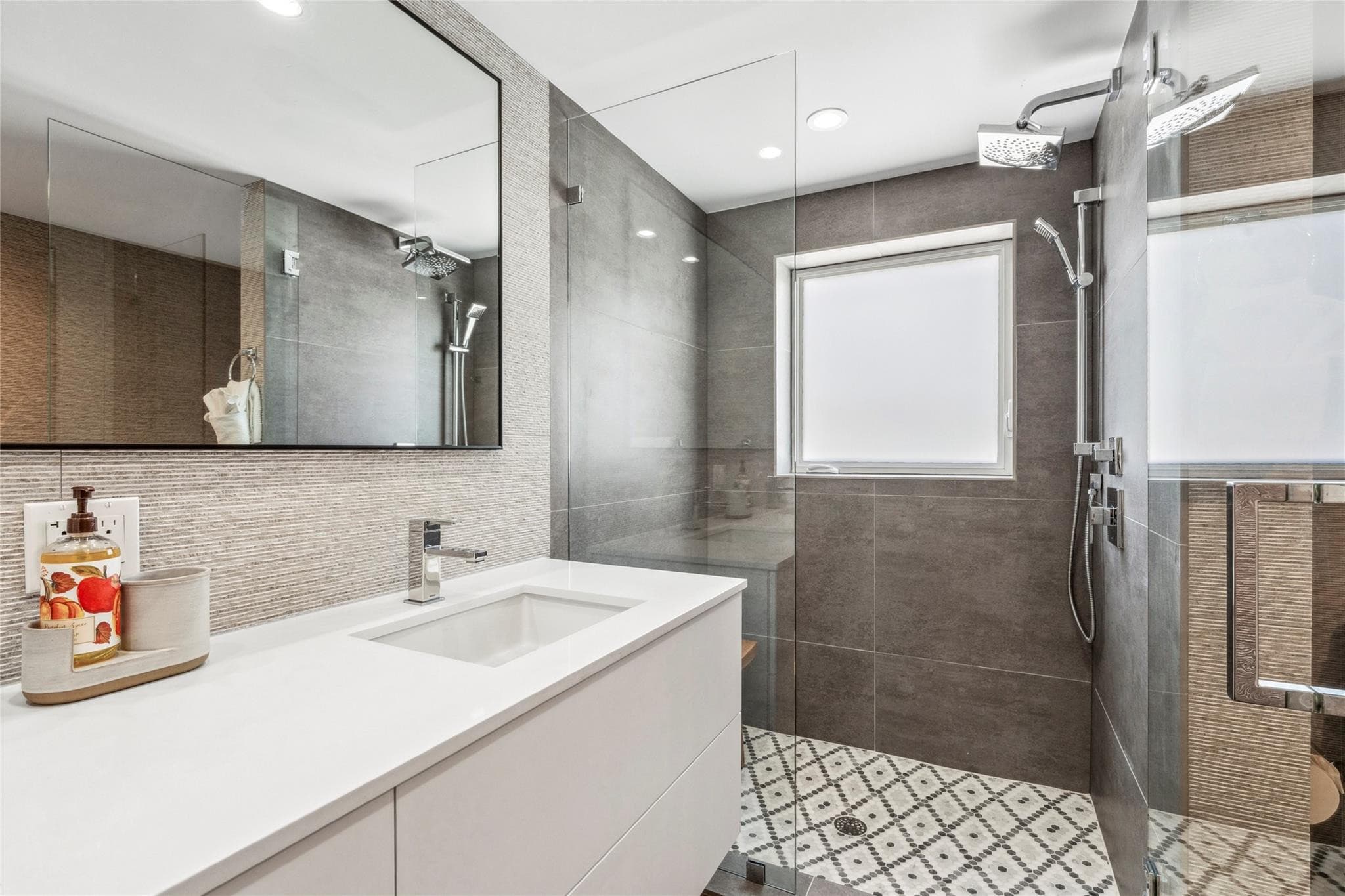 2523 Castilla Isle, Fort Lauderdale, FL 33301 33