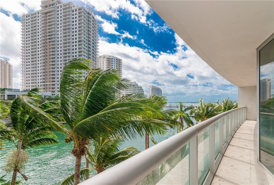 465 Brickell Avenue Bay 419, Miami, FL 33131 53