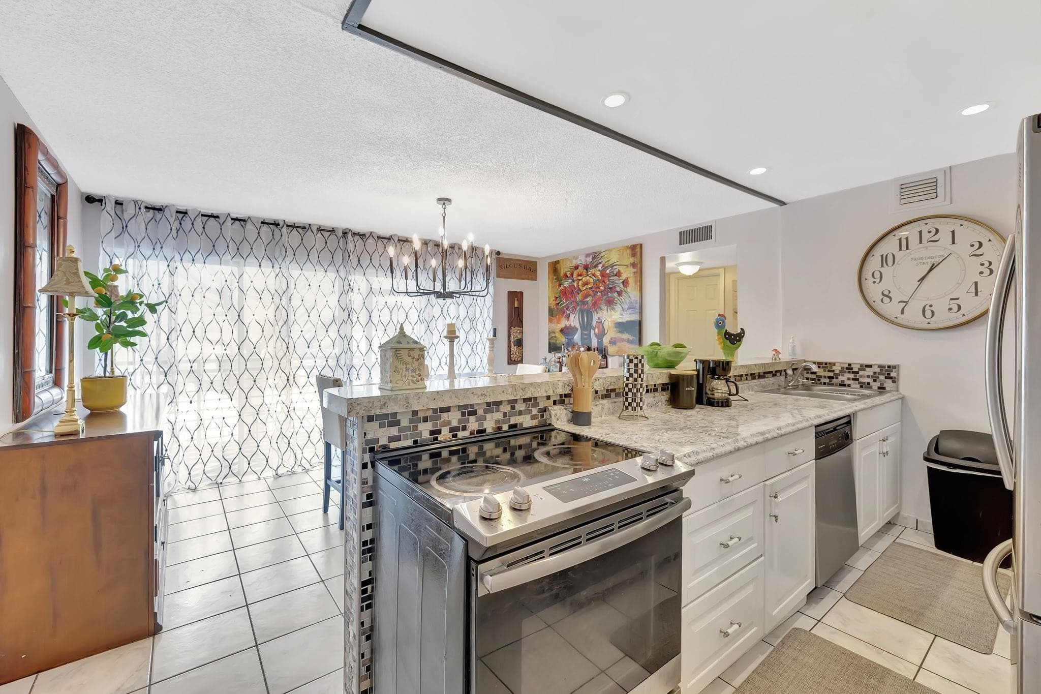 5336 NE 6th Avenue H7, Oakland Park, FL 33334 11
