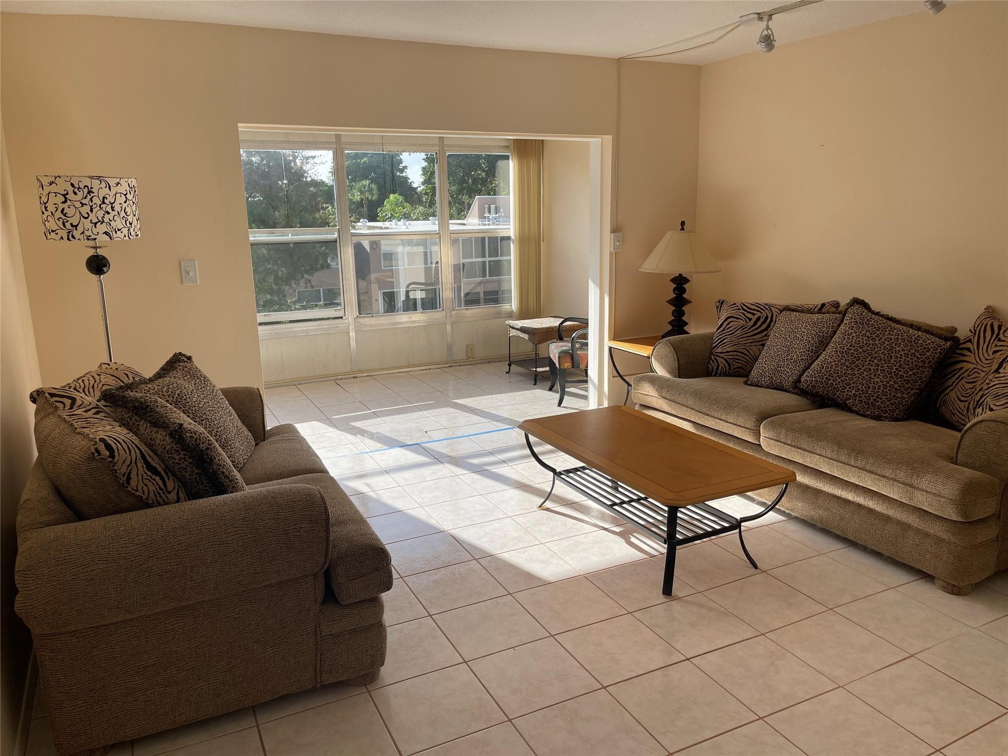1025 Country Club Drive 301, Margate, FL 33063 4