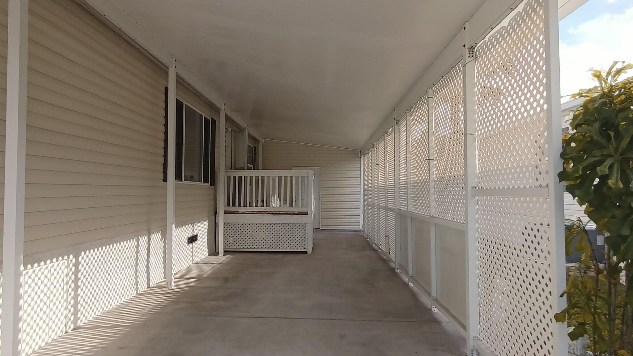 8204 South Street, Boca Raton, FL 33433 13