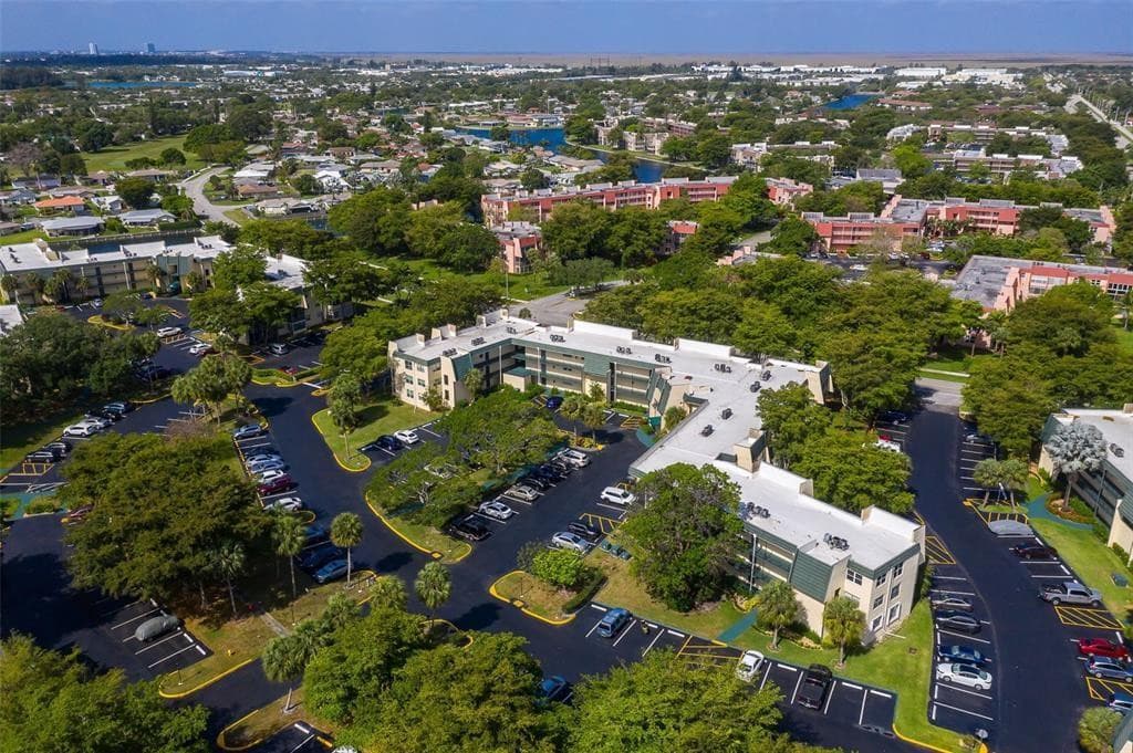 9091 Lime Bay Boulevard 312, Tamarac, FL 33321 21