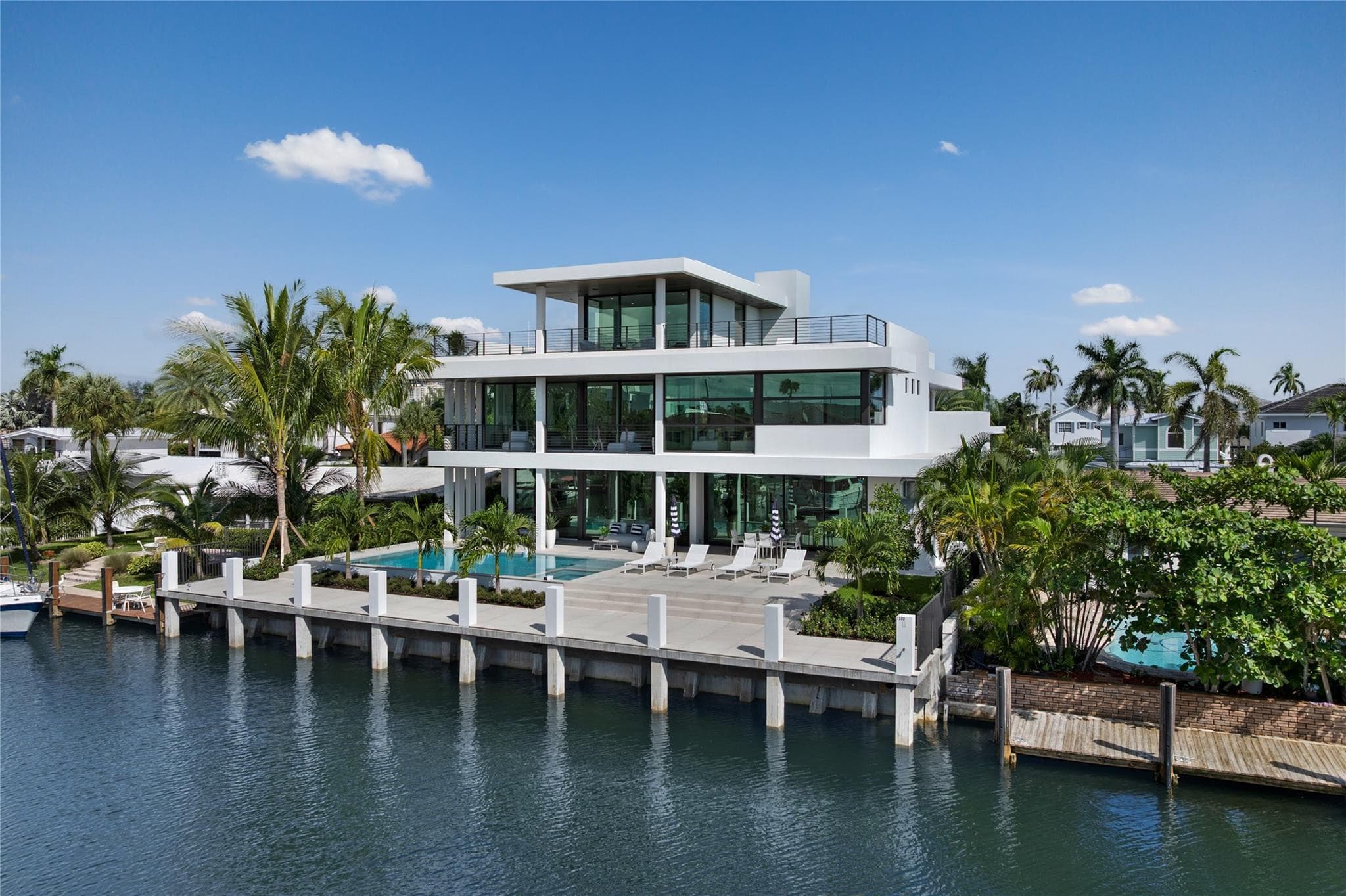 1500 SE 14th Street, Fort Lauderdale, FL 33316 6
