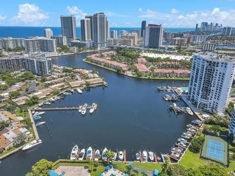 2500 Parkview Drive 814, Hallandale Beach, FL 33009 5