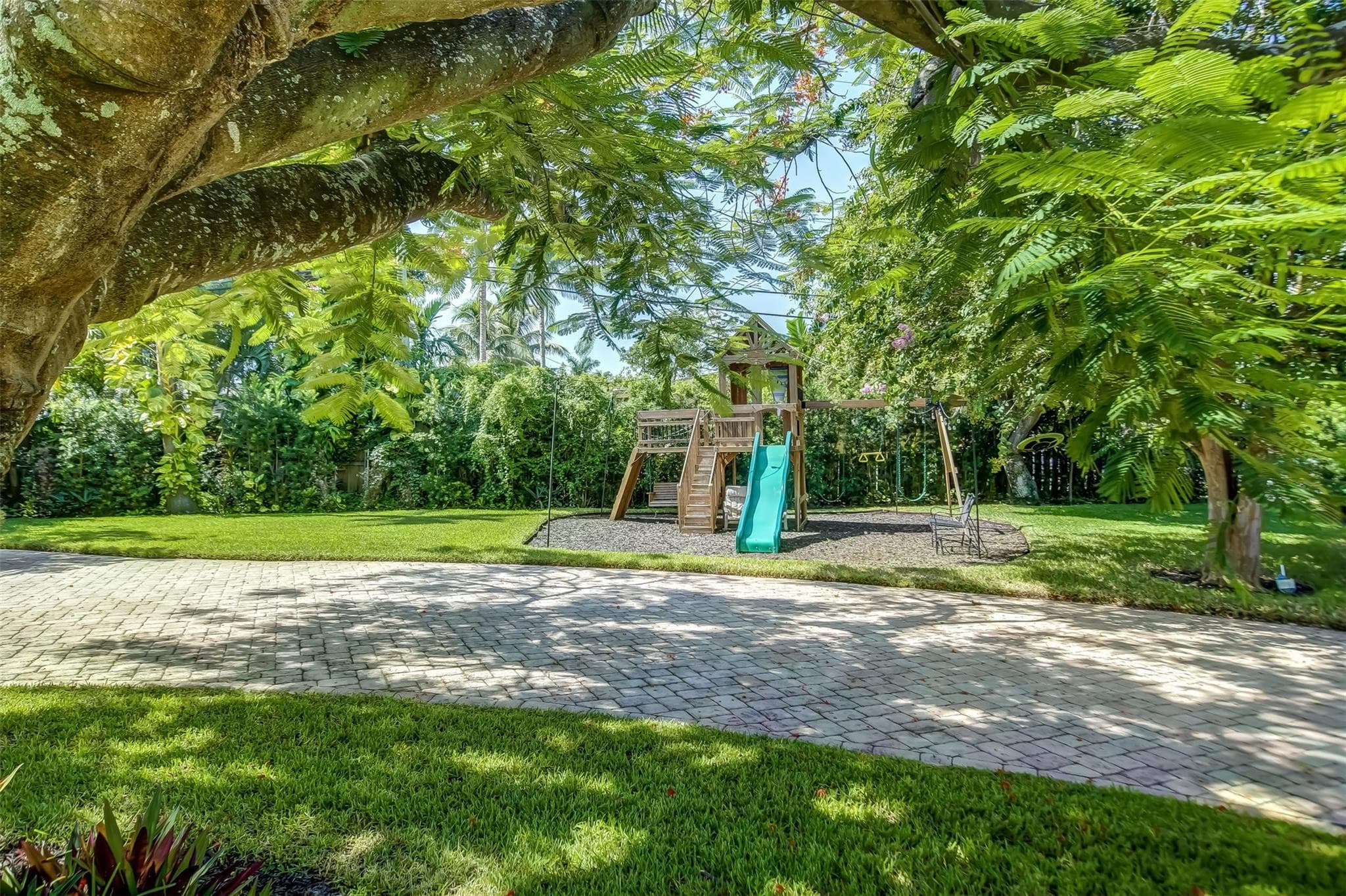 2600 N Riverside Drive, Pompano Beach, FL 33062 24