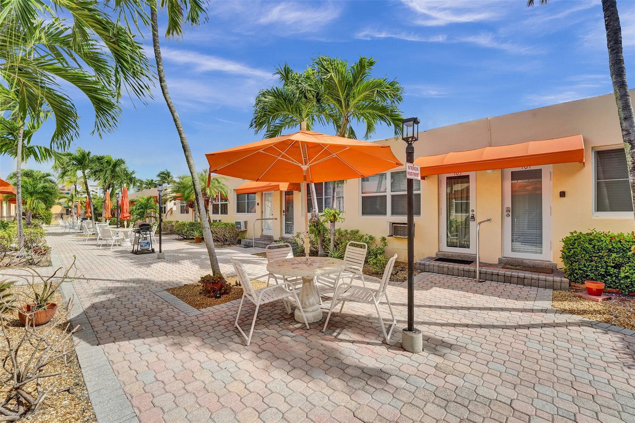 329 Connecticut Street 107, Hollywood, FL 33019 3