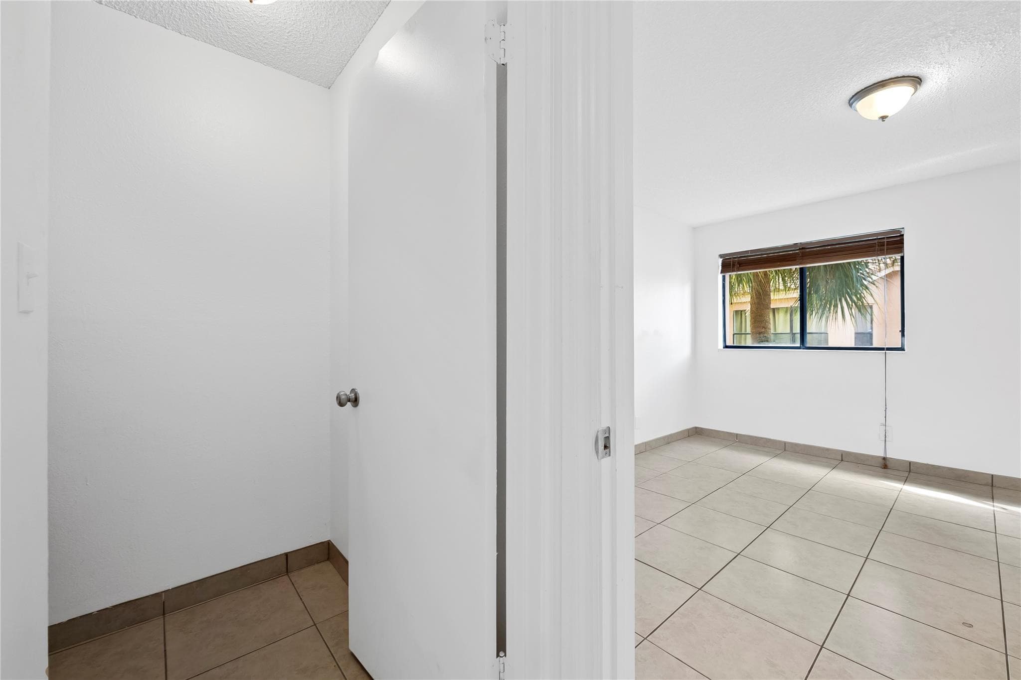2906 S University Drive 10204, Davie, FL 33328 16
