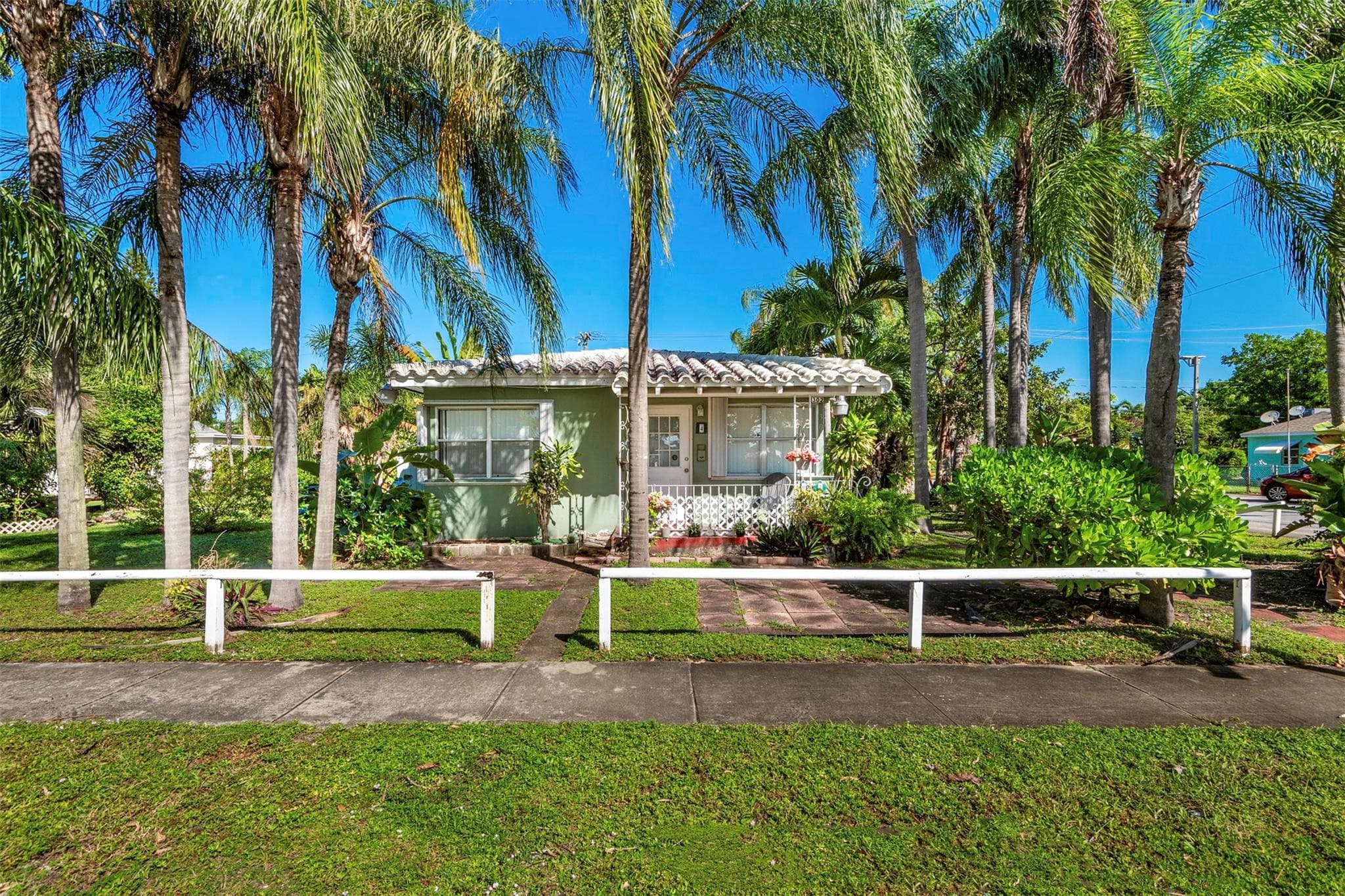 302 SW 15th Street, Dania Beach, FL 33004 42