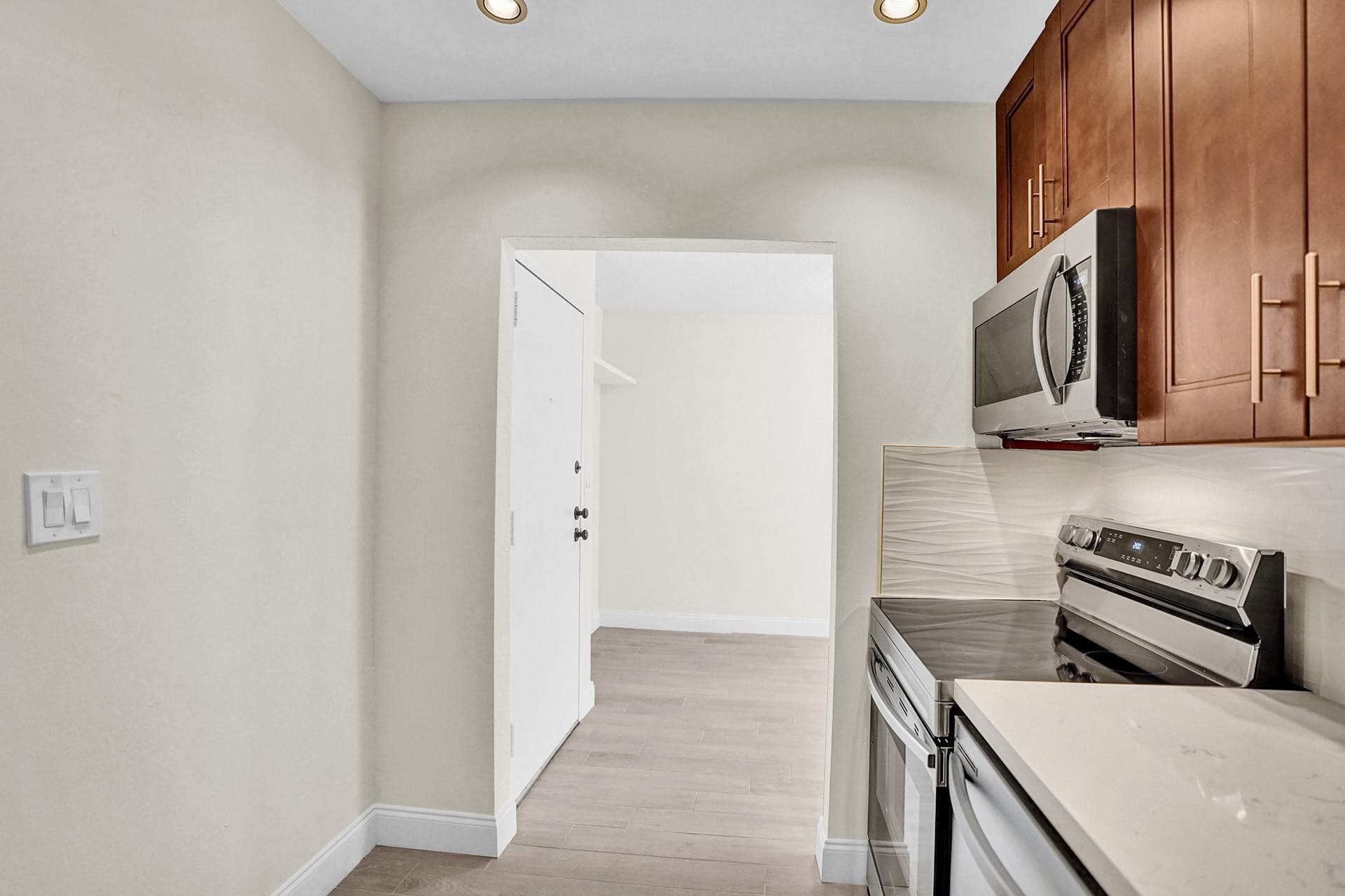 3115 Oakland Shores Drive E109, Oakland Park, FL 33309 7