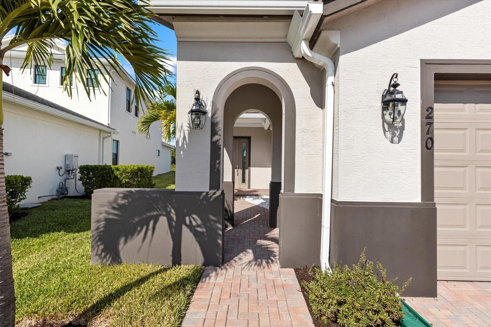270 SE Fascino Circle, Port St. Lucie, FL 34984 3