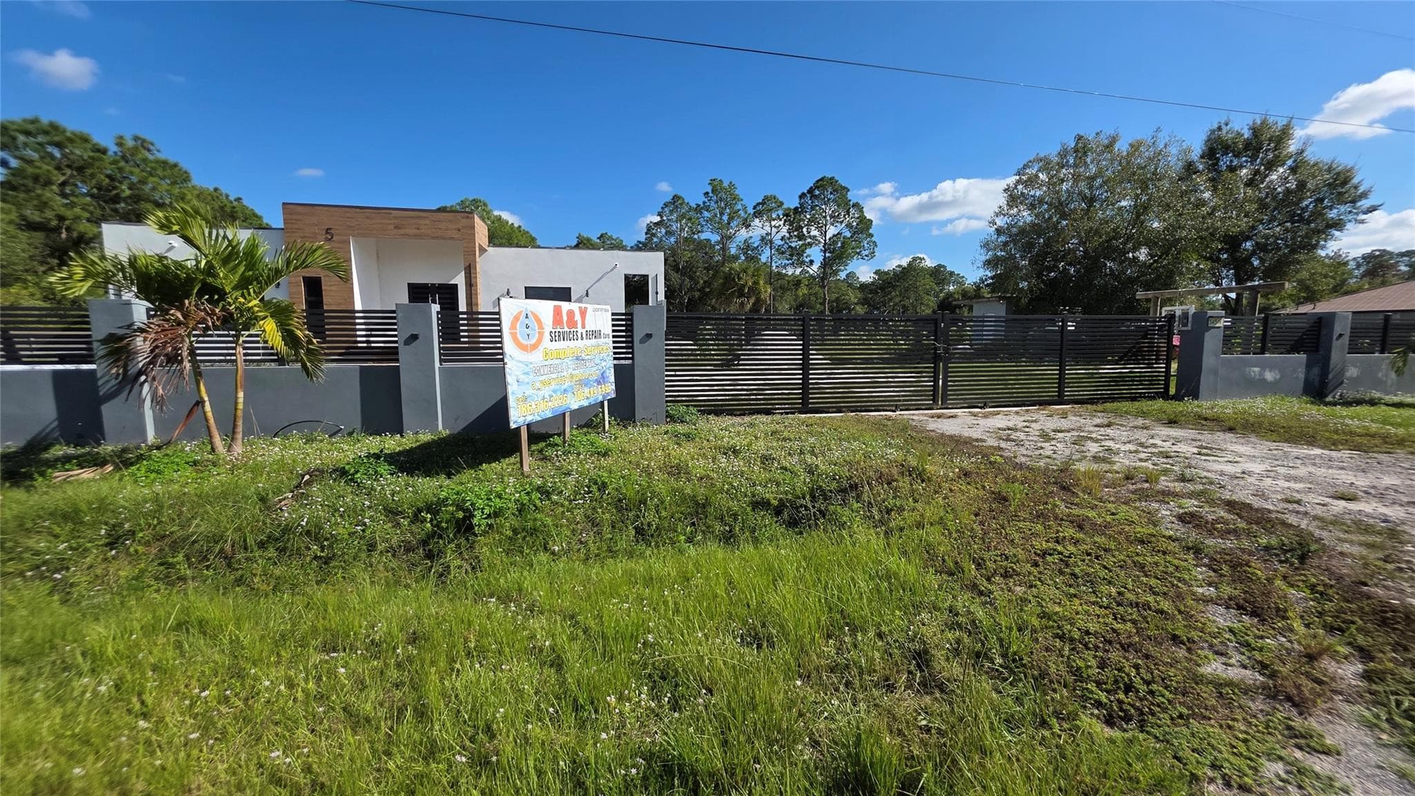 340 N Jinete Street, Clewiston, FL 33440 21