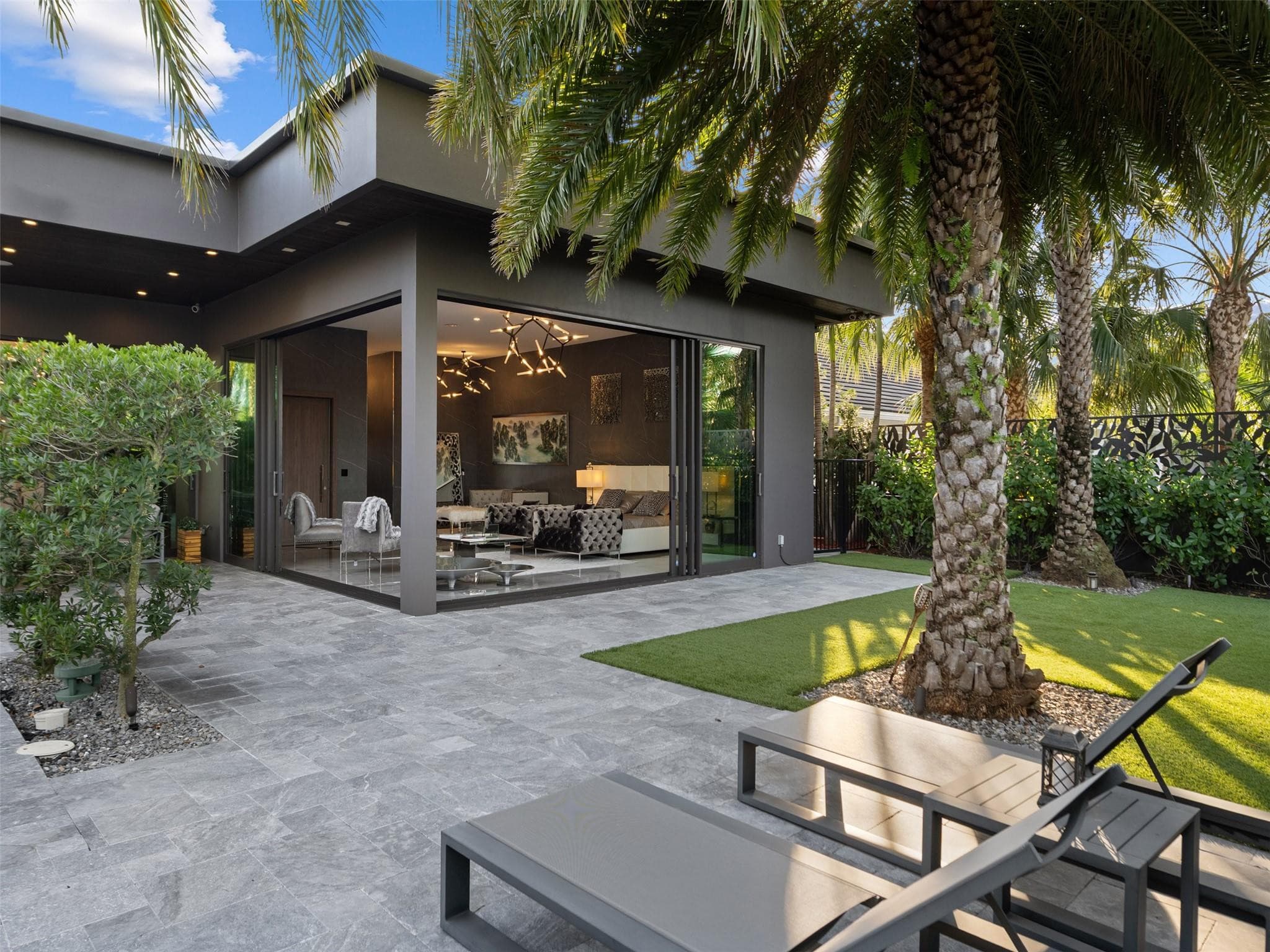 2213 NE 37th Drive, Fort Lauderdale, FL 33308 10