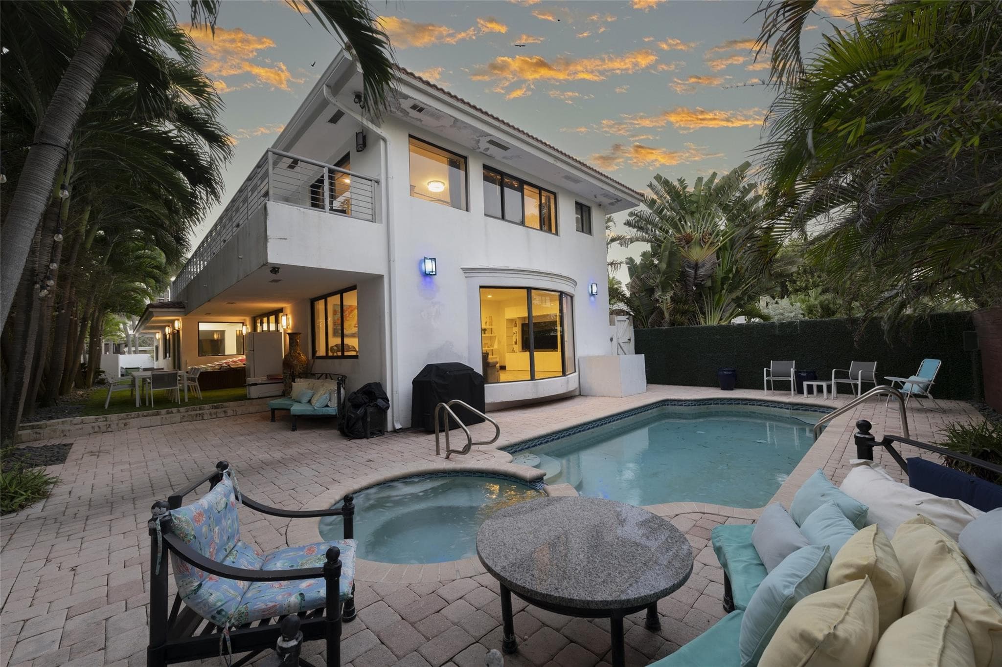 2301 N Atlantic Boulevard, Fort Lauderdale, FL 33305 4