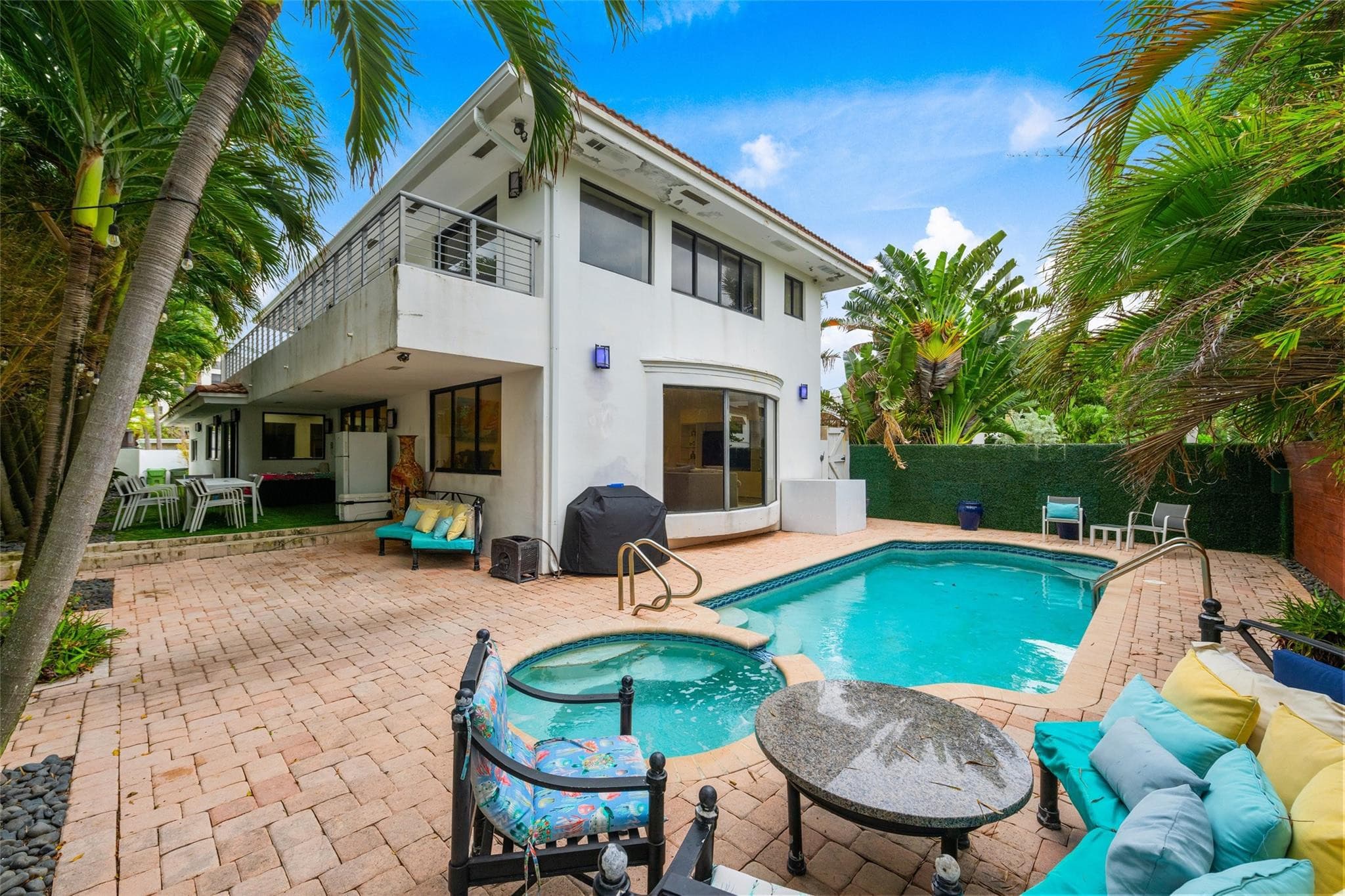 2301 N Atlantic Boulevard, Fort Lauderdale, FL 33305 5