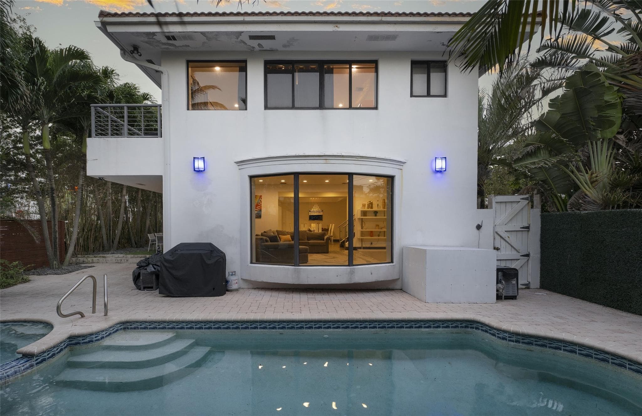 2301 N Atlantic Boulevard, Fort Lauderdale, FL 33305 6