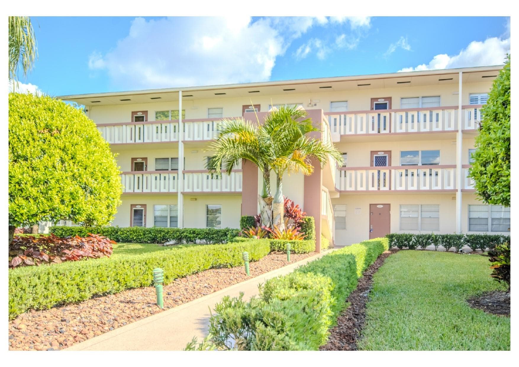 251 Preston F 251, Boca Raton, FL 33434 23