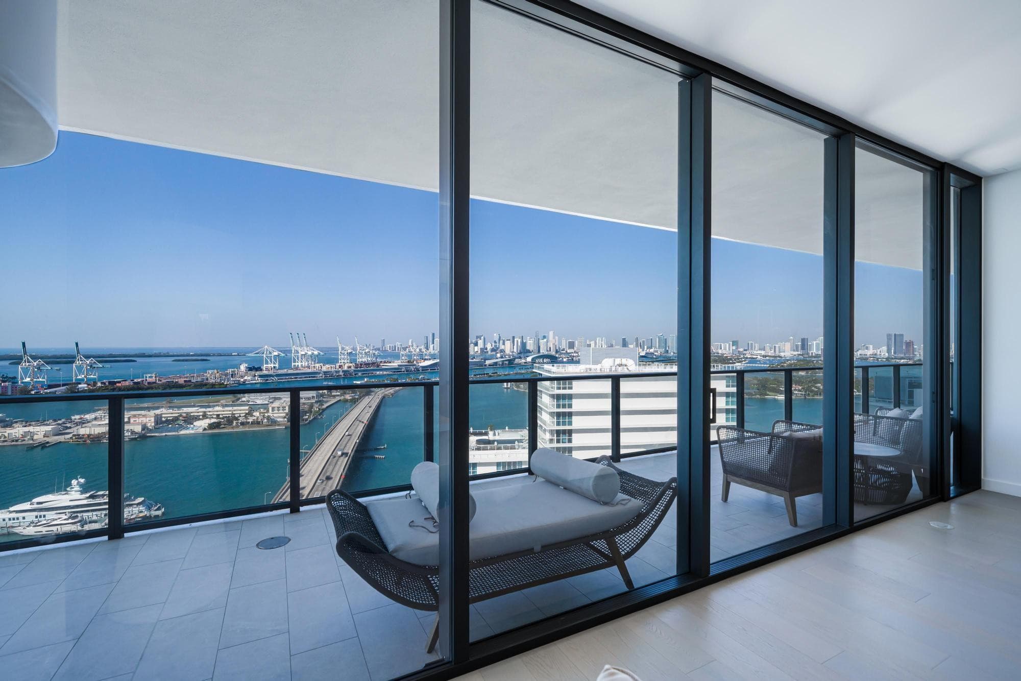 500 Alton 2702, Miami Beach, FL 33139 8