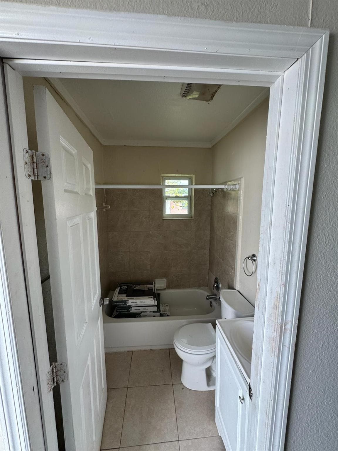 812 N 17th Street, Fort Pierce, FL 34950 8