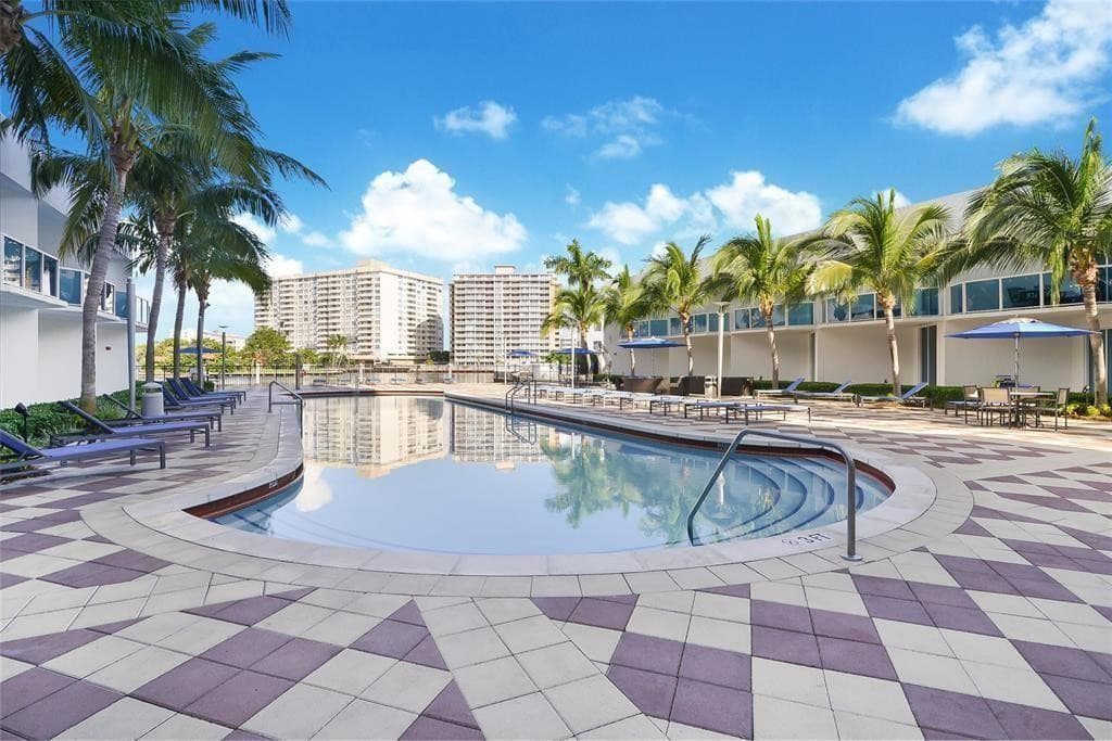 1945 S Ocean Drive 910, Hallandale Beach, FL 33009 7
