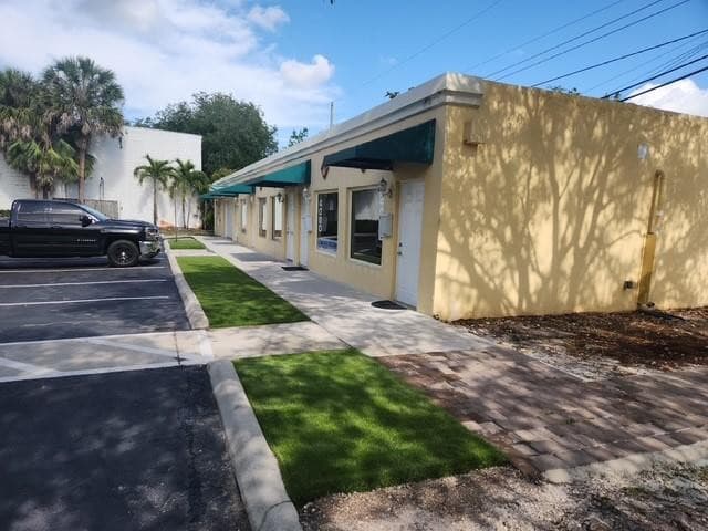 4080 W Broward Boulevard, Plantation, FL 33317 2