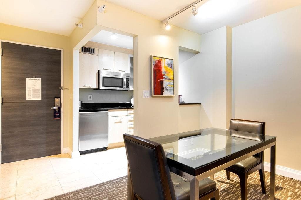 2670 E Sunrise Boulevard 903, Fort Lauderdale, FL 33304 64
