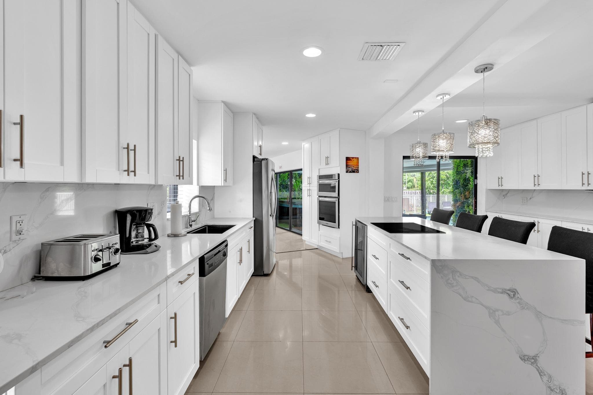 5901 W Broward Boulevard, Plantation, FL 33317 3