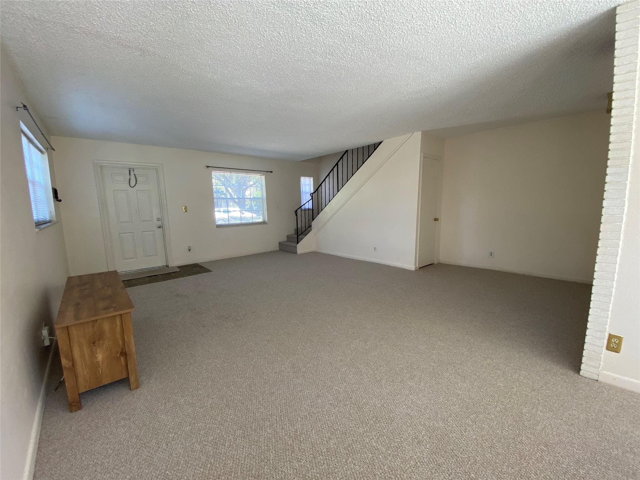310 SW 11th Court, Fort Lauderdale, FL 33315 5