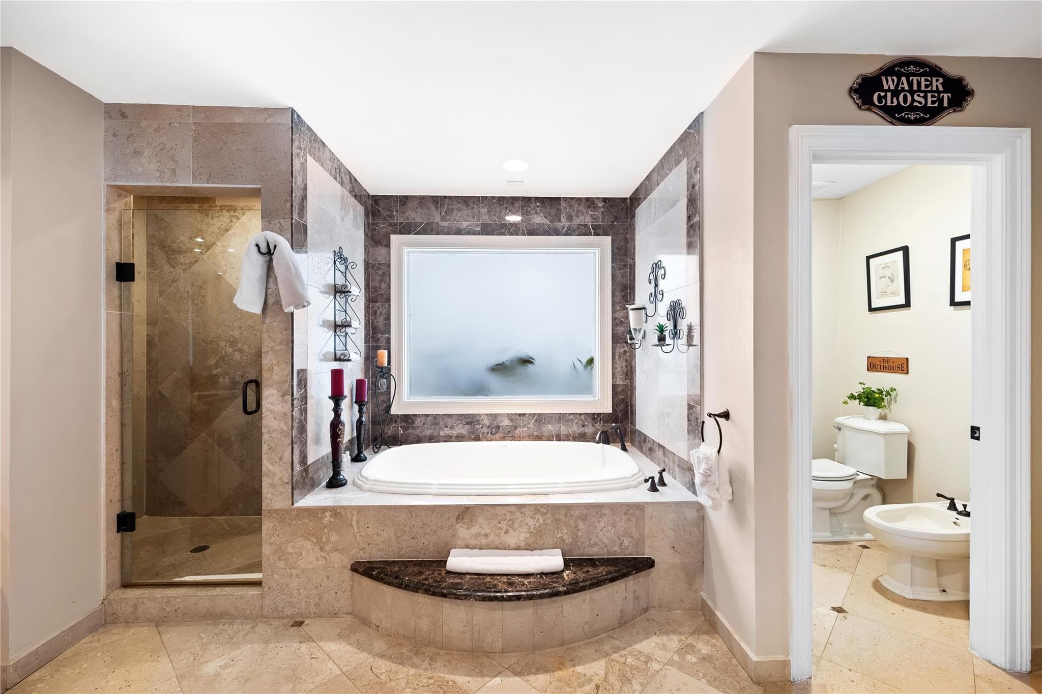 1600 S Ocean Drive, Fort Lauderdale, FL 33316 17