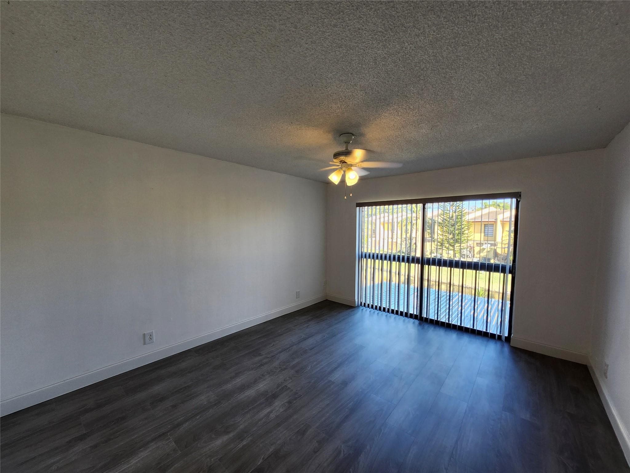 9421 NW 15th Street 234, Pembroke Pines, FL 33024 14