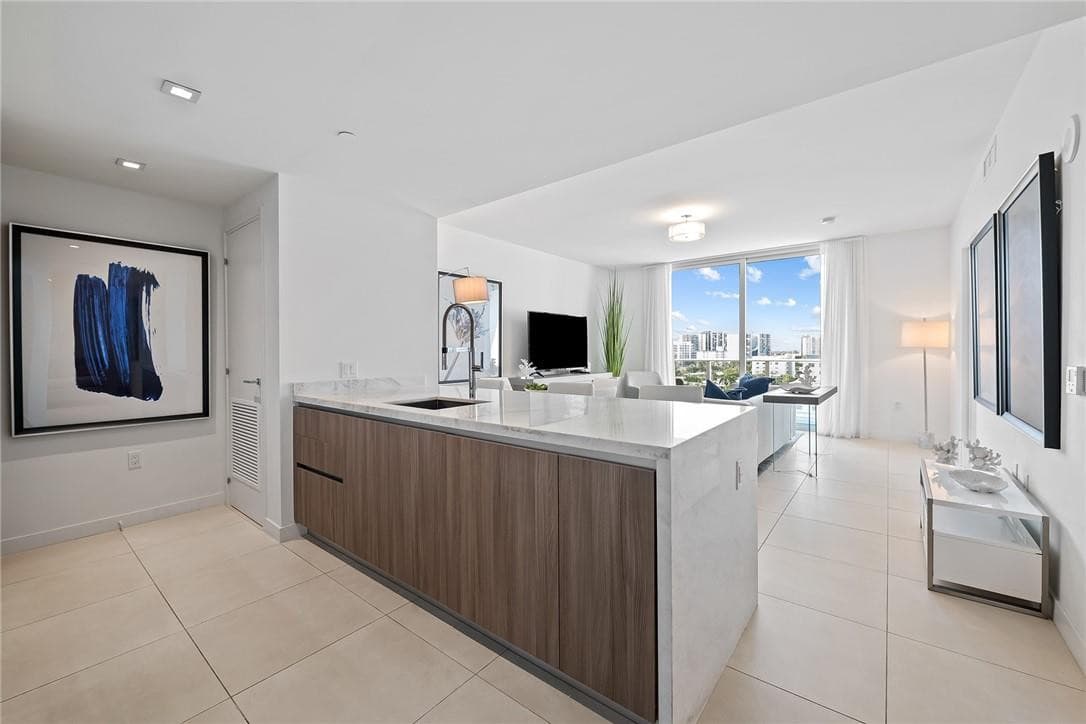 401 N Birch Road 614, Fort Lauderdale, FL 33304 5