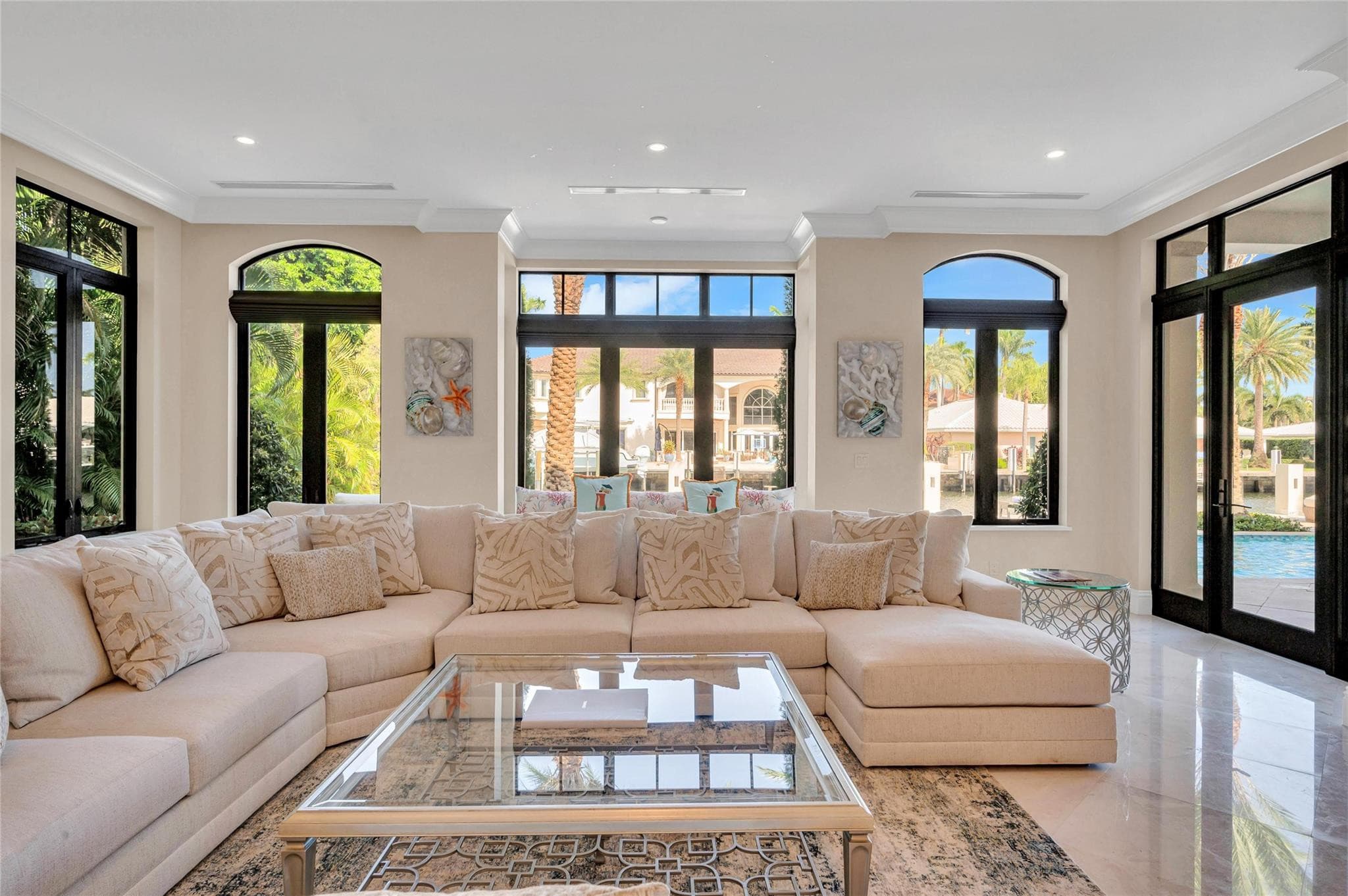 156 Fiesta Way, Fort Lauderdale, FL 33301 19