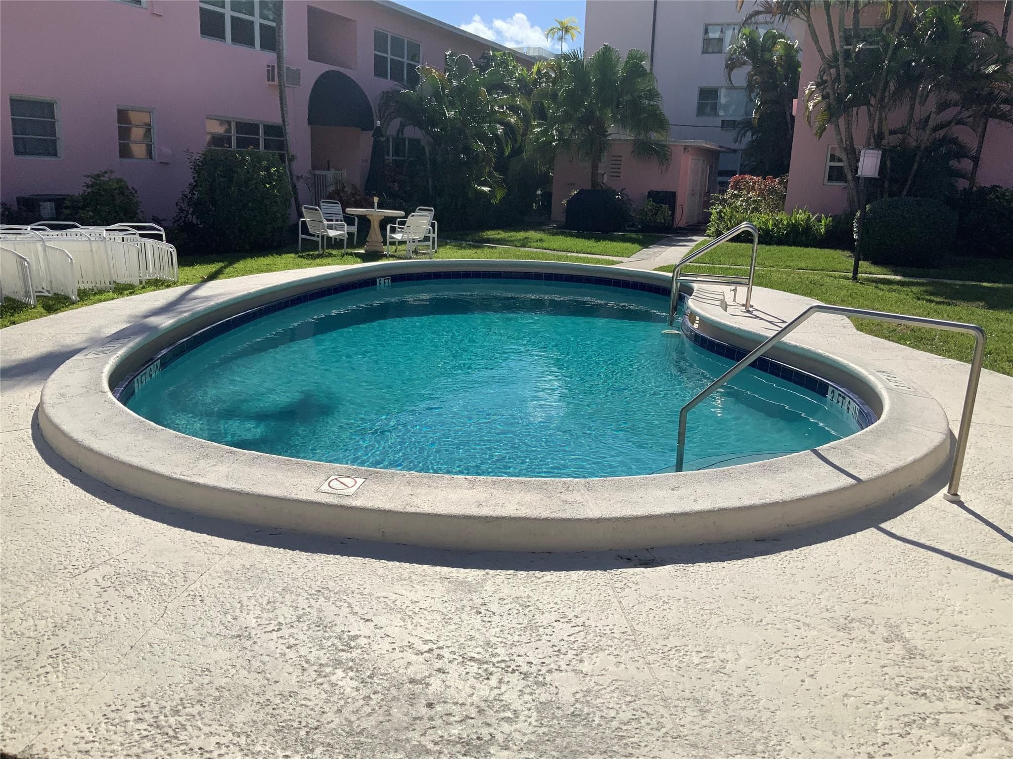 700 Bayshore Drive 13, Fort Lauderdale, FL 33304 2