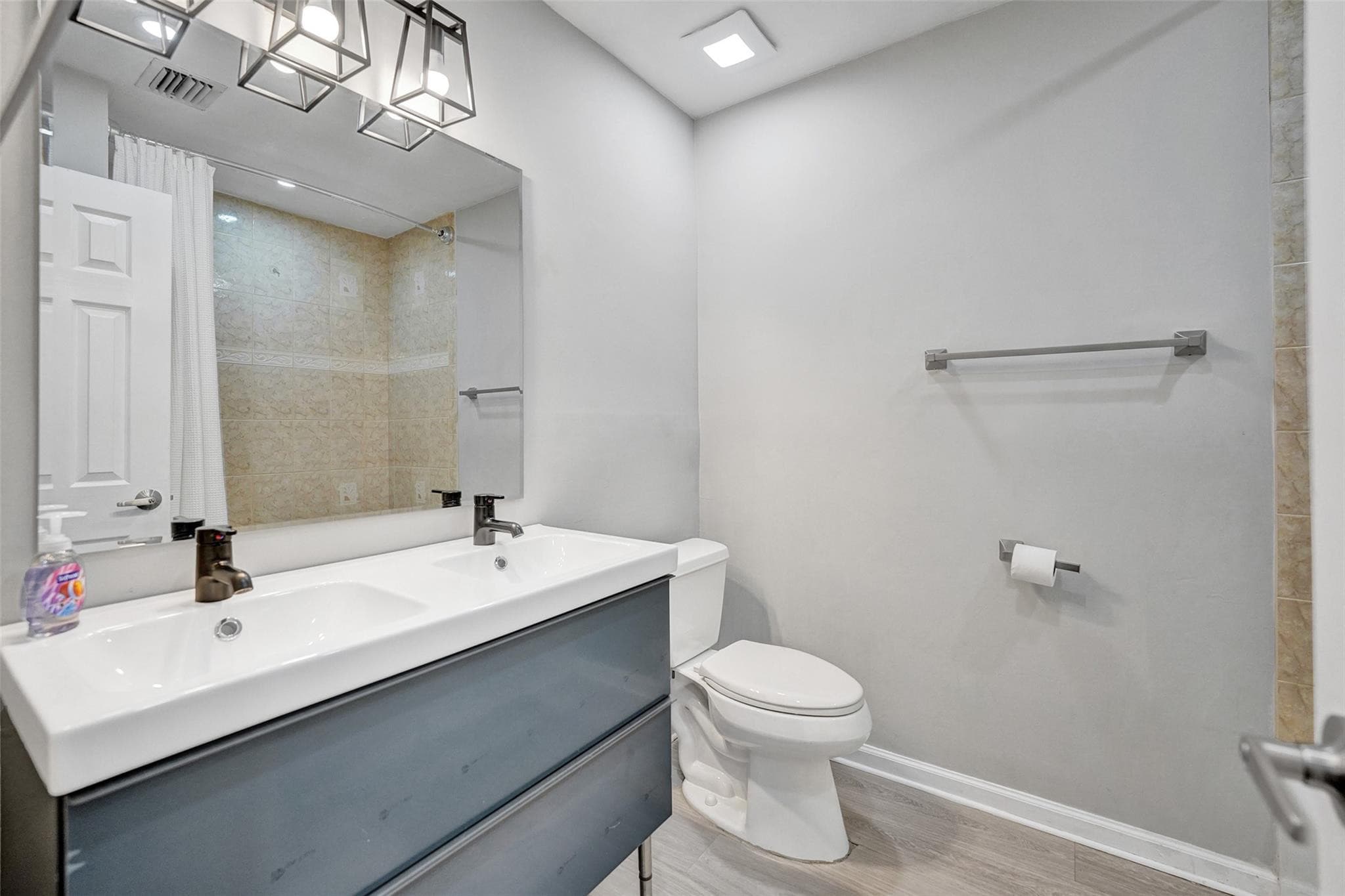 3301 Raleigh Street 4B, Hollywood, FL 33021 33