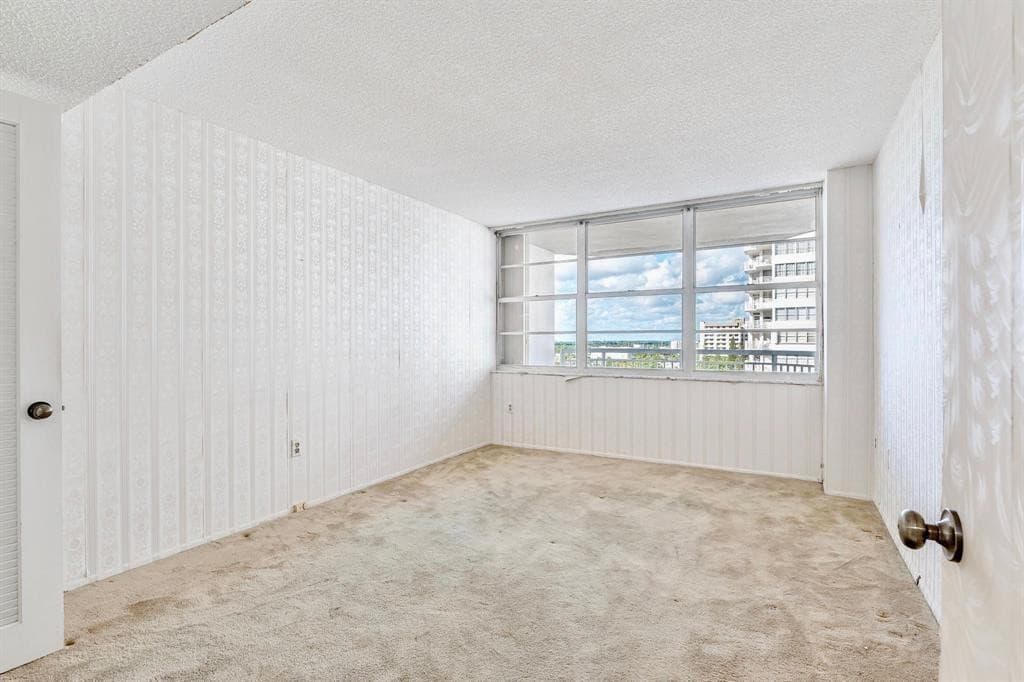 18031 Biscayne Boulevard 1104, Aventura, FL 33160 11
