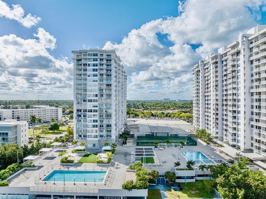 18031 Biscayne Boulevard 1104, Aventura, FL 33160 20
