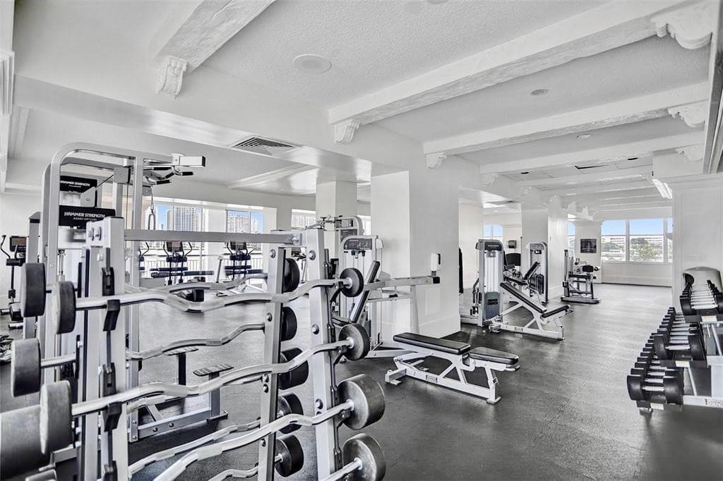 18031 Biscayne Boulevard 1104, Aventura, FL 33160 26